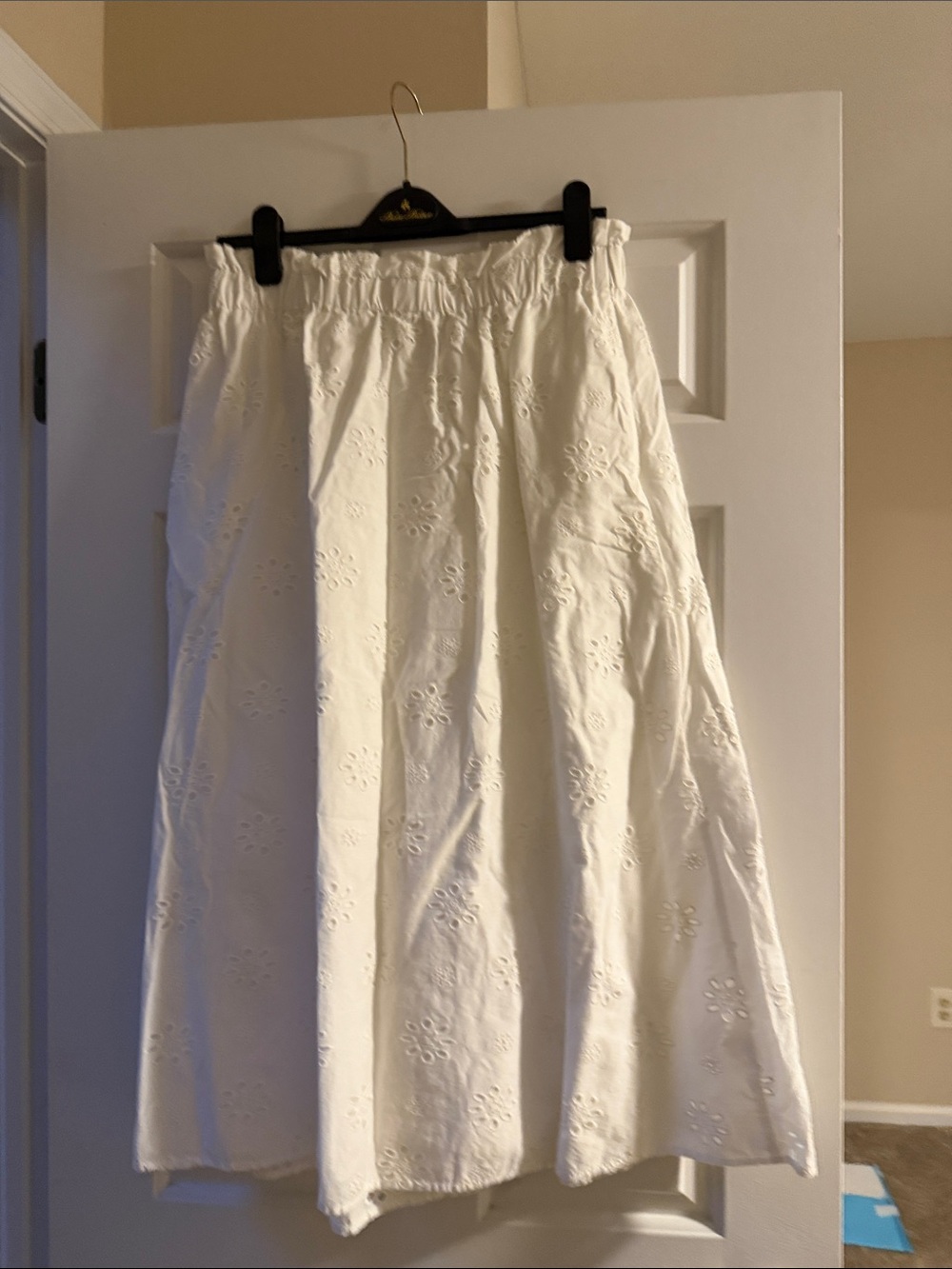 Universal Thread White Eyelet Maxi Skirt